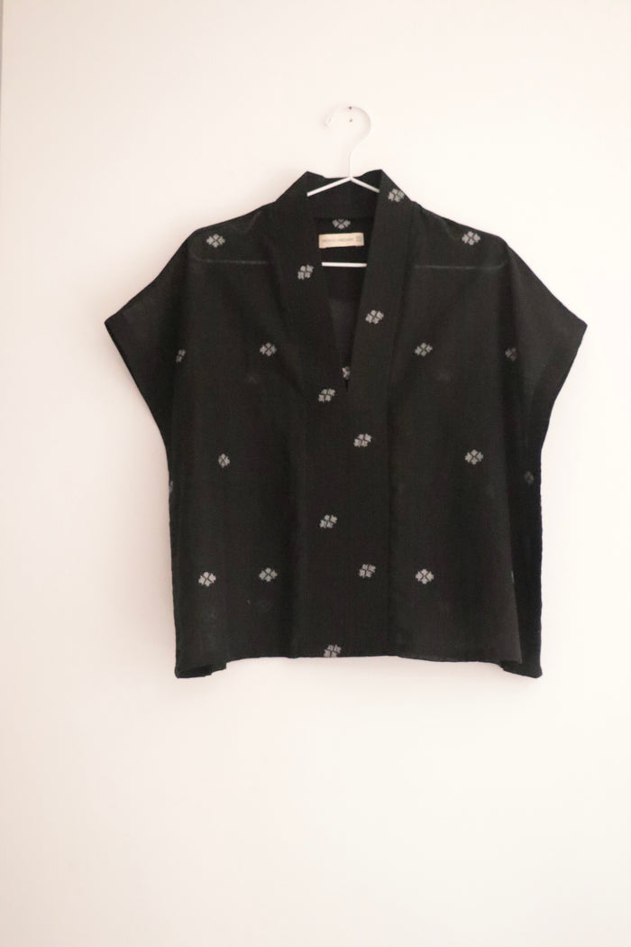 Sara Kimono Top_Top _ Blouse_front